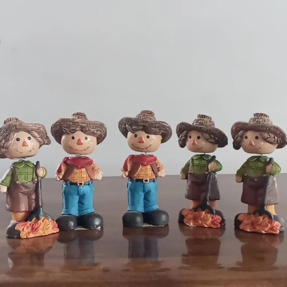 Set of 5 Ceramic Scarecrow Bobble Head Figures